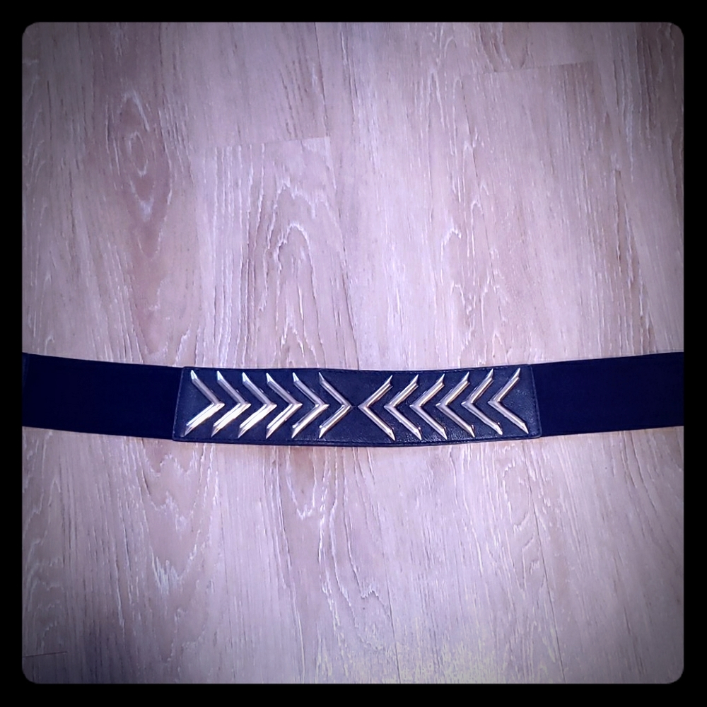 Wide belt
